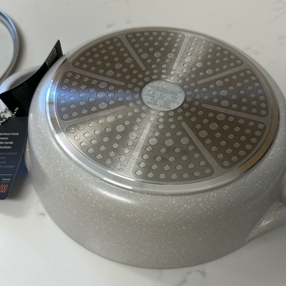 Master class premium collection 2.6 QT casserole - Picture 8 of 9